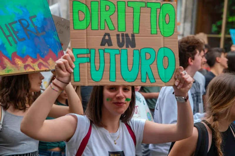 Agire in Giudizio per la Natura: Guida alla Legittimazione Attiva Ambientale per Cittadini e Associazioni in Italia